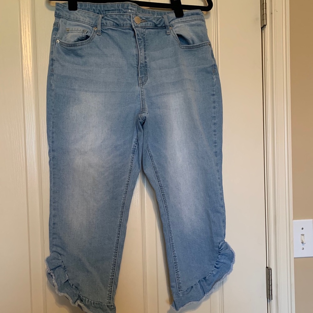 Cropped Denim Jeans